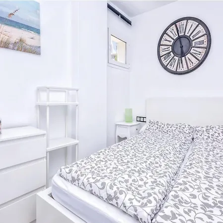 Charming In Casa de Férias Mijas